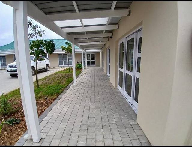 1 BEDROOM APARTMENT FOR SALE IN STILBAAI-WES